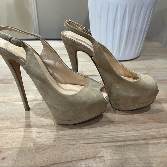 GIUZEPPE ZANOTTI Sharon Beige Suede Peeptoe Pump Size 35.5/ US 5.5 - Picture 3 of 9